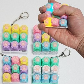 Cat paw rainbow color keycap key ring clicking sound sensory play portable key ring mixed color / 고양이 발바닥 무지개 색상 키캡 키링 딸깍이 소리 감각 놀이 휴대용 열쇠고리 혼합컬러