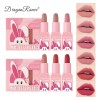 Traje De Lápiz Labial De Conejo Blanco Para Hidratarse