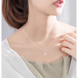 Dtja Crystal Snowflake Necklace for Women S925 Sterling Silver Silver-Toned Charm Cubic Zirconia Cute Winter Flower Pendant Choker Adjustable Box Chain 18 Inch Delicate Wedding Christmas