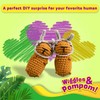 Wiggles & Pompom – Hoppy Capybara Crochet Kit for Beginners