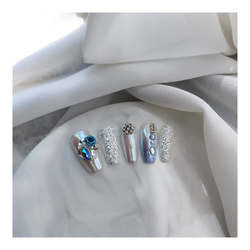 Blue Zircon Rose Handmade Nail Tips - Almond / 블루