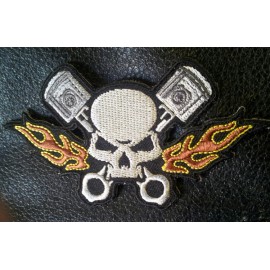 SKULL PISTOLS FLAMES EMBROIDERED IRON ON  MC BIKER PATCH