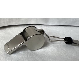 Techtongda Solid Metal Referee Whistle With Black Lanyard Coach Whistle For Sports Games