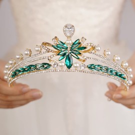 wekicici Wekicici Baroque Pearl Tiara Green Crystal Crown Elegant Rhinestone Headband Bridal Headpiece Princesss Queen Crown for Women Girl Wedding Birthday Party Prom Pageant Gift(Green) Green,Pearl