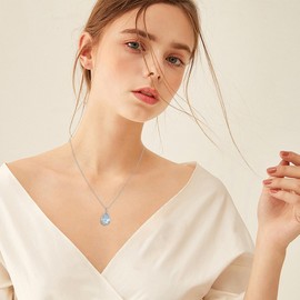 PARYFO Moonstone Tree of Life Pendant Necklace 925 Sterling Silver Eight-pointed Star/Squirrel/Necklace with Moonstone Chain Pendant Tree of Life Necklace Jewellery Gifts for Girls Women, Sterling