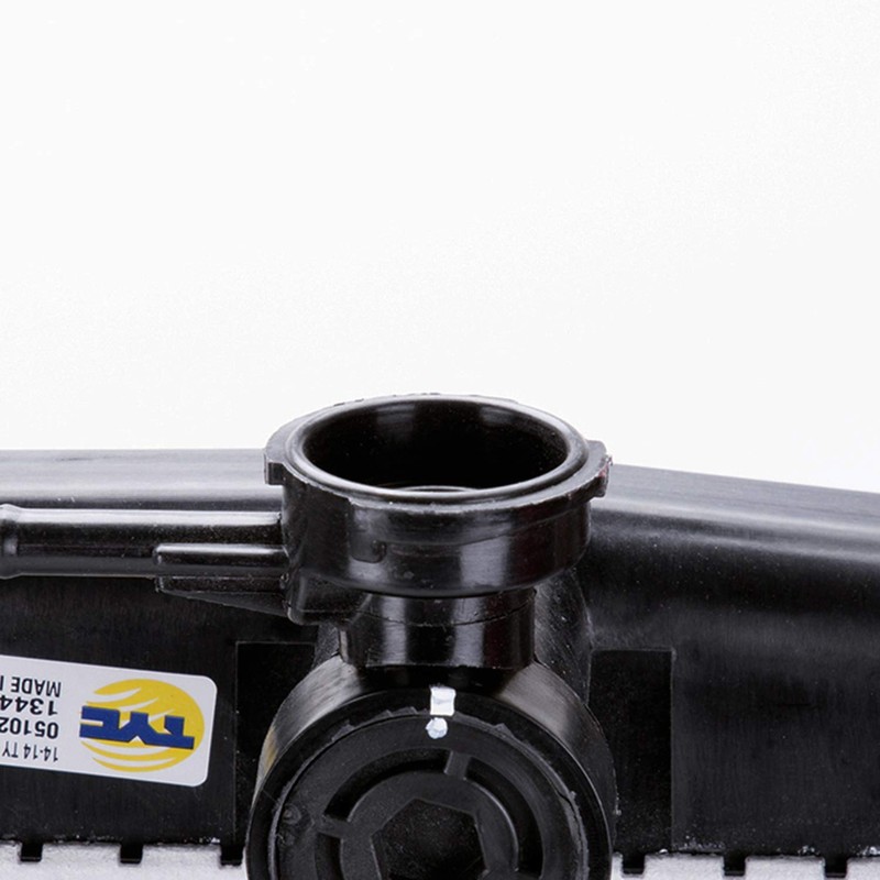 TYC 13449 Radiator Compatible with 2014-2015 Toyota Highlander