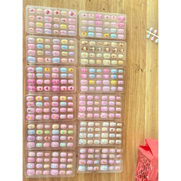 288 Pcs Kids Press on Nails for Girls, Short Fake