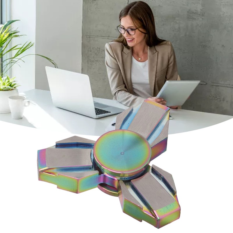 Fingertip Gyroscope 3 Leaves Reduce Anxiety Metal Rotating Decompression Toy