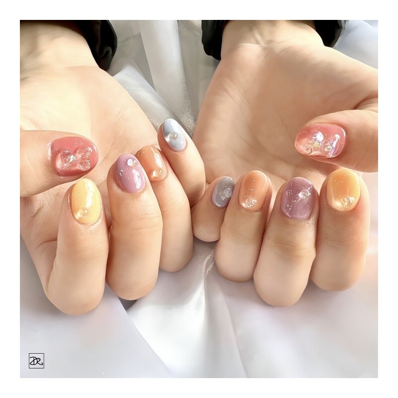 Dara Beauty April Art of the MonthWinnie Glass Nail❣ -