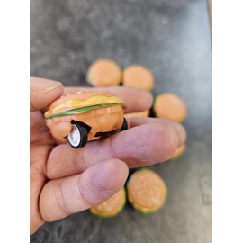 Fat-catz-copy-catz 6x Unisex Novelty Plastic Burger Hamburger Pull Back Friction Toy Cars Gift Loot Bag Party Fillers Pass the Parcel Pinata Toys