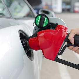 QuickMarine 1 Pair of Diesel Only Stickers for Car Van Truck Vehicle Boat Oil Tank Fuel Filler Gas Cap Lid Cover Weatherproof Adhesive Decals Green