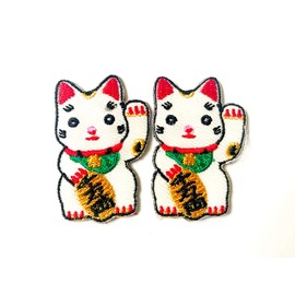 TH Set of 2 Tiny. Mini Lucky Cat Kitten Japan Japanese Sign Badge Cute Cartoon Logo Patches Sew Iron on Embroidered Applique Badge Sign Patch Clothing Costume