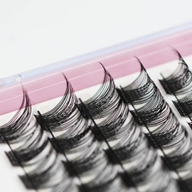 Sulv 120Pcs/Box Grafting Handmade Clusters Eyelashes D Curl Very Good Curled Thickness 0.07mm 3D Layered Effect Eyelash Extension Russian Volume Eyelashes Natural Eyelash DIY Cluster Eyelashes(11mm)