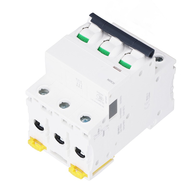 3P Miniature Circuit Breaker Easy Disassembly Assembly Din Rail Mount