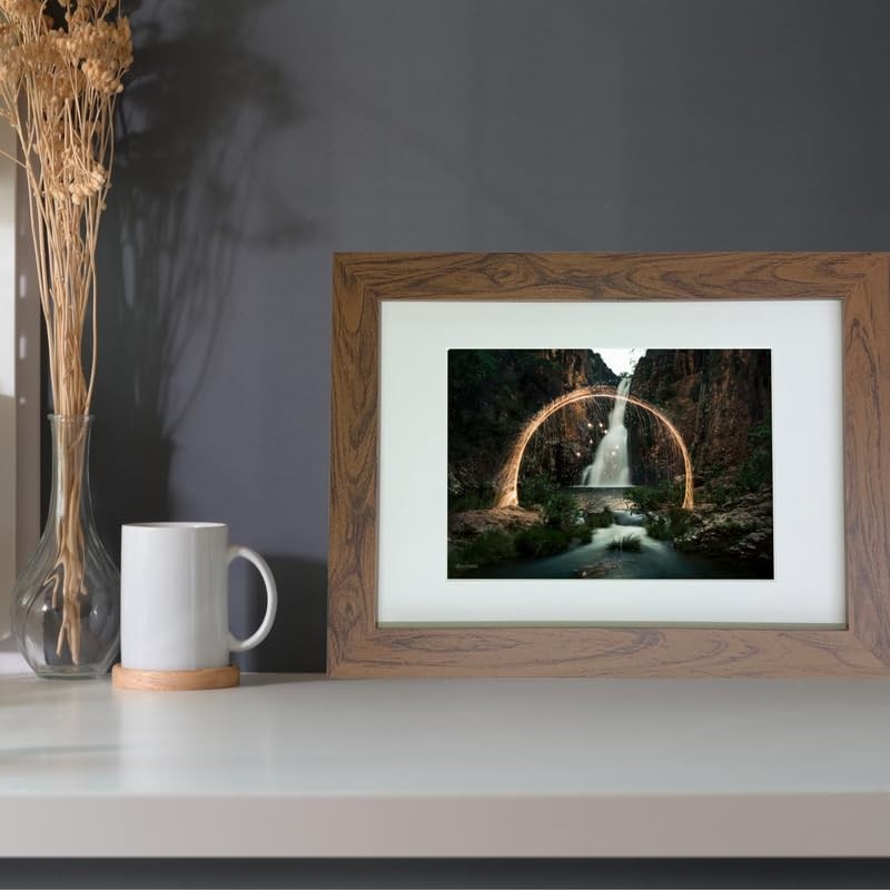 Alison Kingsgate Walnut A4 Frame With Mount For A5 Size