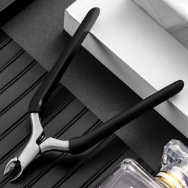 ULTECHNOVO 1pc Scissor Nail Barb Trimmer Cuticle Nipper for Manicure Travel Home Use Design Present for Family and Friends