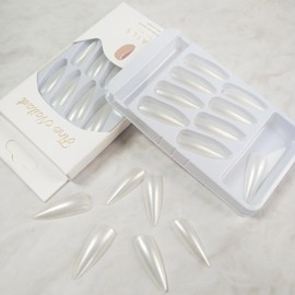 24Pcs Chrome Metal Press on Nails with Aurora Design, Mirror Manicure Art Acrylic Long Stiletto Fake Nails Stick on Nails Glossy White Stiletto Nails Gel Glue on Nails for Coquette Women Girls