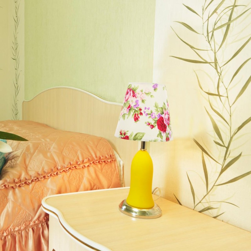 Generic Fabric Lampshade: Barrel Shape Lampshade - Simple Flower Pattern