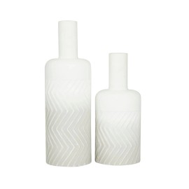 Studio 350 White Metal Decorative Vase (Set of 2)