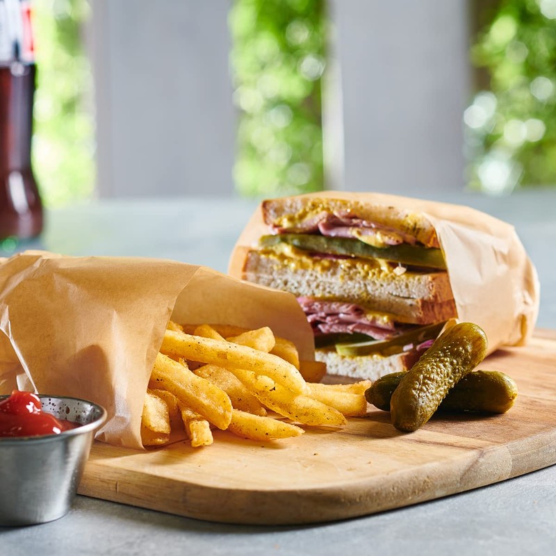 GUSTO [9 x 13 Inch - 200 Count] Pre-Cut Parchment