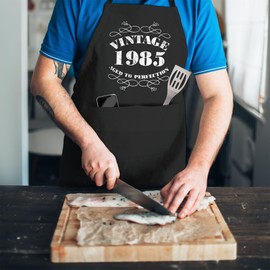 Bang Tidy Clothing 40th Birthday Gifts for Men Him Dad Husband BBQ Cooking Apron 100% Cotton 2 Pockets - Vintage 1985 Black