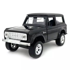 Jada Toys Just Trucks 1973 Ford Bronco 1:32 Scale Diecast Model Black by Jada 97051-BK