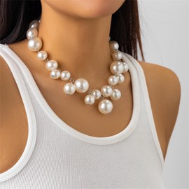 Chunky Pearl Choker Necklace Boho Statement Big White Pearls Beaded Exaggrated Large Faux Pearl Ball Round Silver Chain Necklace Thick Bold Necklace for Women Wedding Bridal Christmas Party Trendy Jewelry (Silver)