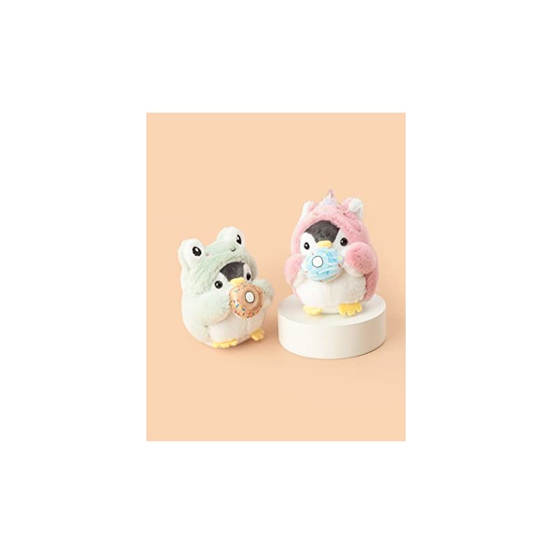 Cute Penguin Pendant Keychain - Perfect Gift for Any Occasion