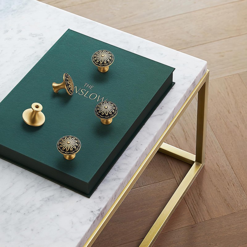 FLIRABBIT Black and Brushed-Gold Cabinet-Knobs - 5 Pack Flower Brass