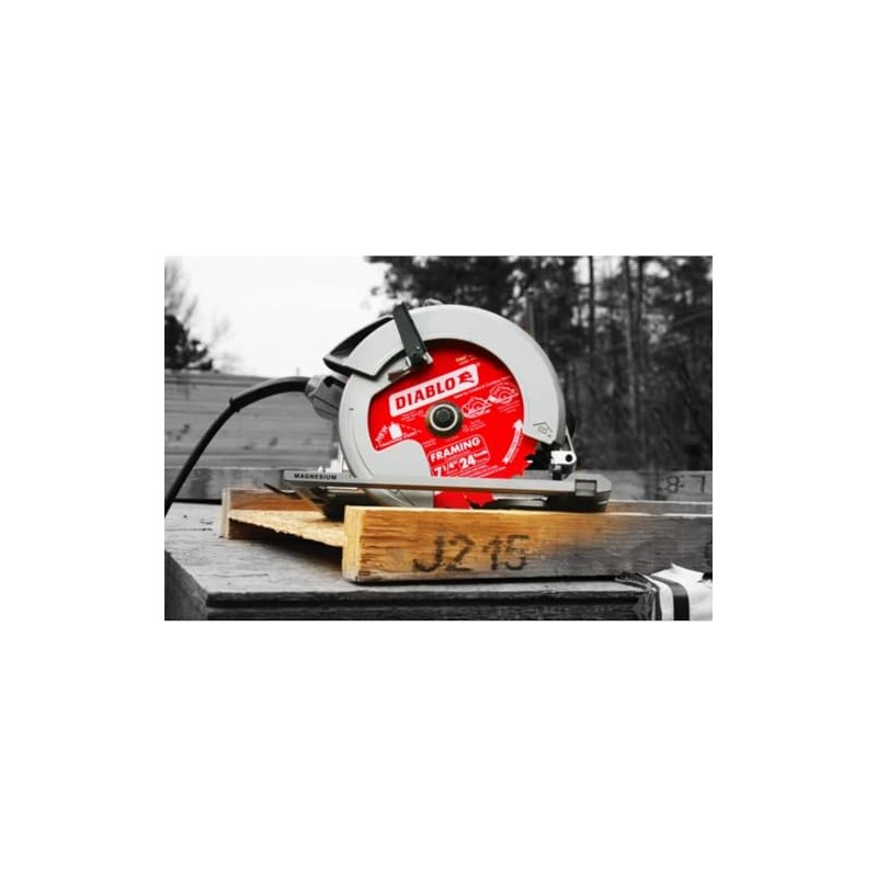 Diablo Framing Saw Blade with Perma-Shield - Tracking Point Tooth