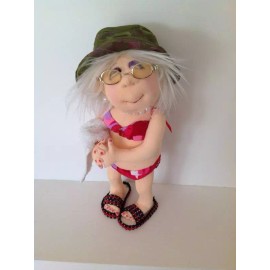 Slightly Weathered Ladies Cloth Art Doll Pattern "Yvonne" by Jill Maas