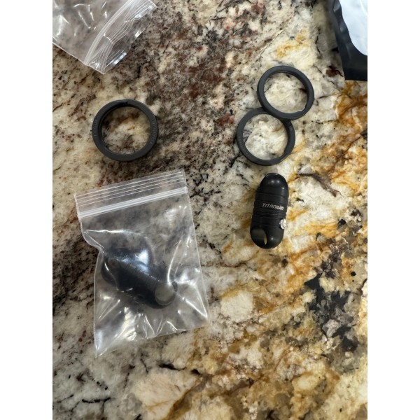 TISUR Magnetic Quick Release Keychain,Titan