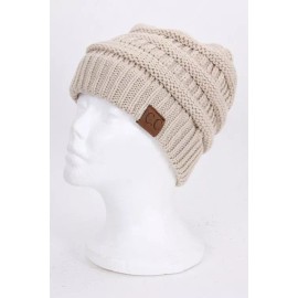 KARI HERNANDEZ Gorro Cc Chongo Mujer Coleta Frio Beige Tejido 12pz Mayoreo