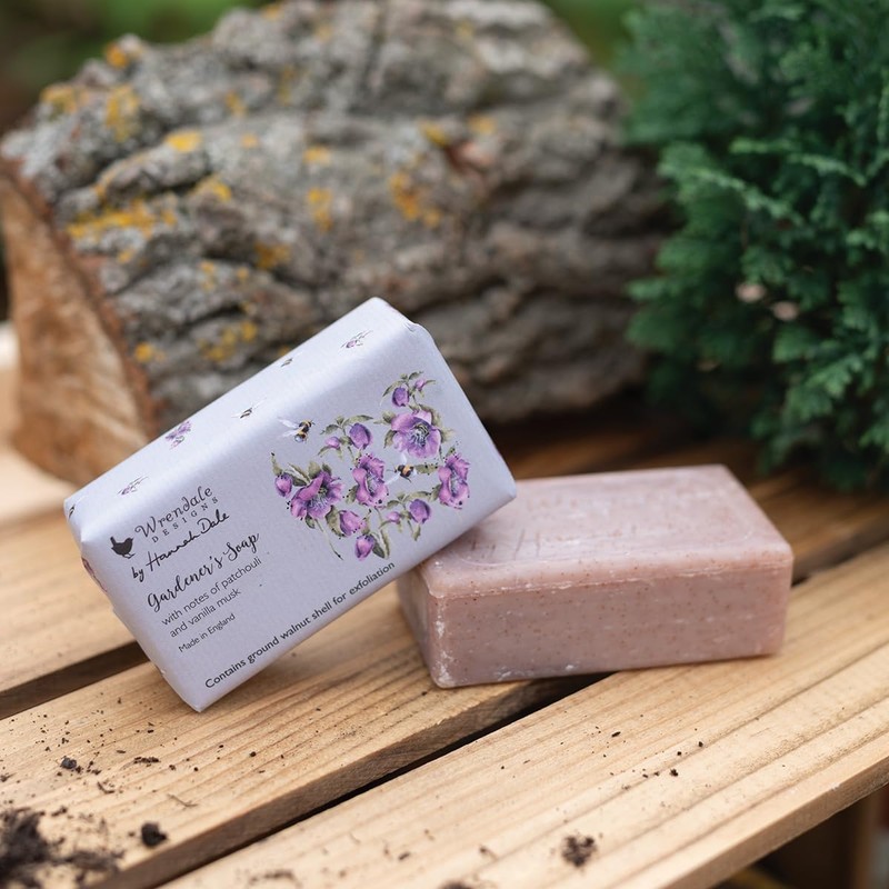 Wrendale Designs by Hannah Dale Patchouli & Vanilla Musk Gardening