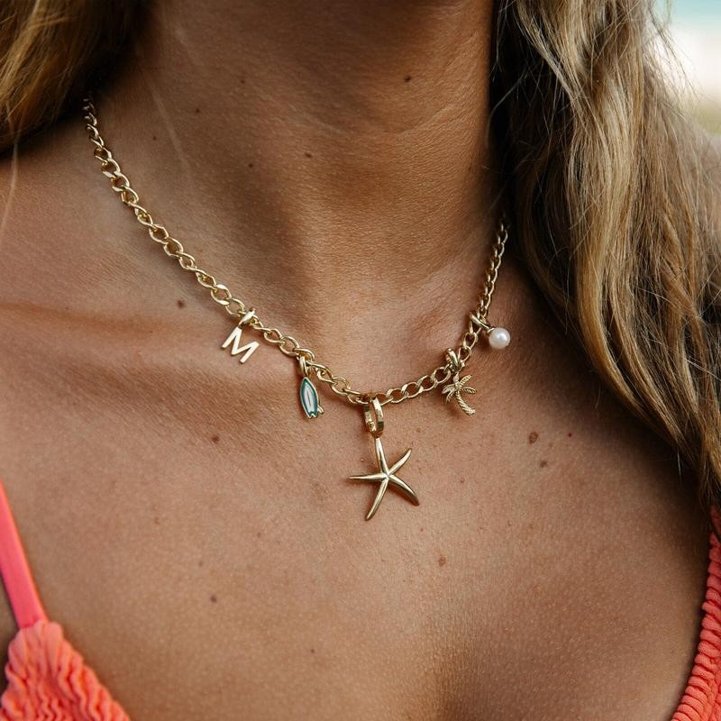 Pura Vida Harper Statement Starfish Charm - Color: Gold