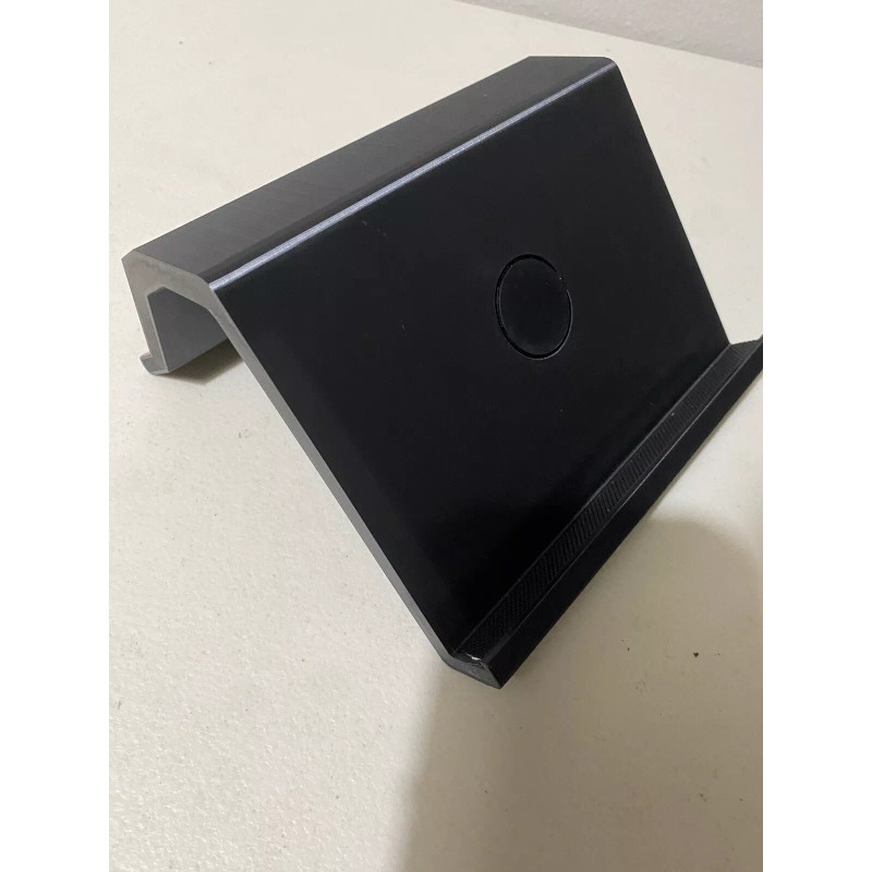 Dodge Ram 1500 Tablet Phone Dashboard Mount (newer models)