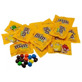 M&M's M&M PEANUT Milk Chocolate, Family Size Candy Bag, Individual Pouches (2 Pounds)
