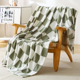 Viviland Checkered Throw Blanket, Sage Green Microfiber Soft Cozy Fluffy Warm Throw Blankets for Couch, Sofa, Chair, Bed, Camping, Picnic, Travel Lightweight Bed Blanket - 50x60 inches
