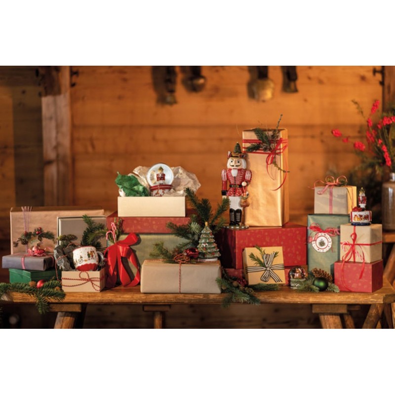 Villeroy & Boch Nostalgic Melody Nutcracker with Music