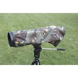 Rainsleeve cover for camera lenses. Extra Large size in army DPM pattern material. Approx LENGTH SIZE is 82 CM.