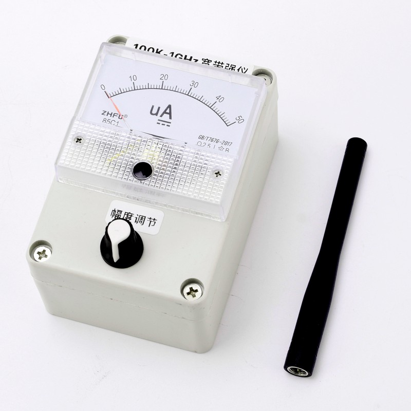 100KHz to 1GHz Bandwidth Field Strength Meter High Sensitivity Field