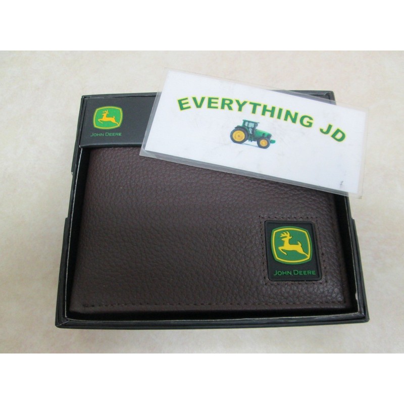 John Deere Men's Passcase Wallet, Brown