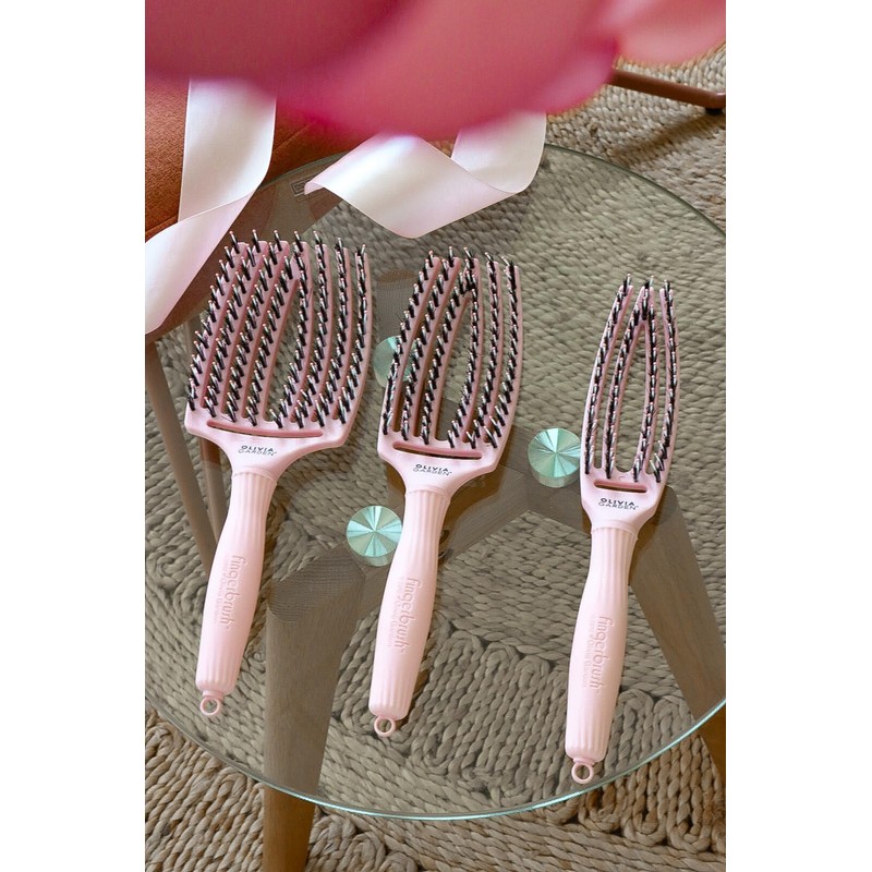 Olivia Garden 96 Finger Brush Pastel Pink Large