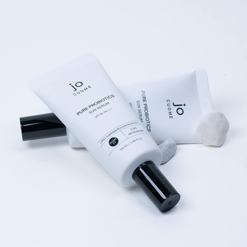 QOm Bio Sun Serum 50ml containing 1 trillion lactic acid