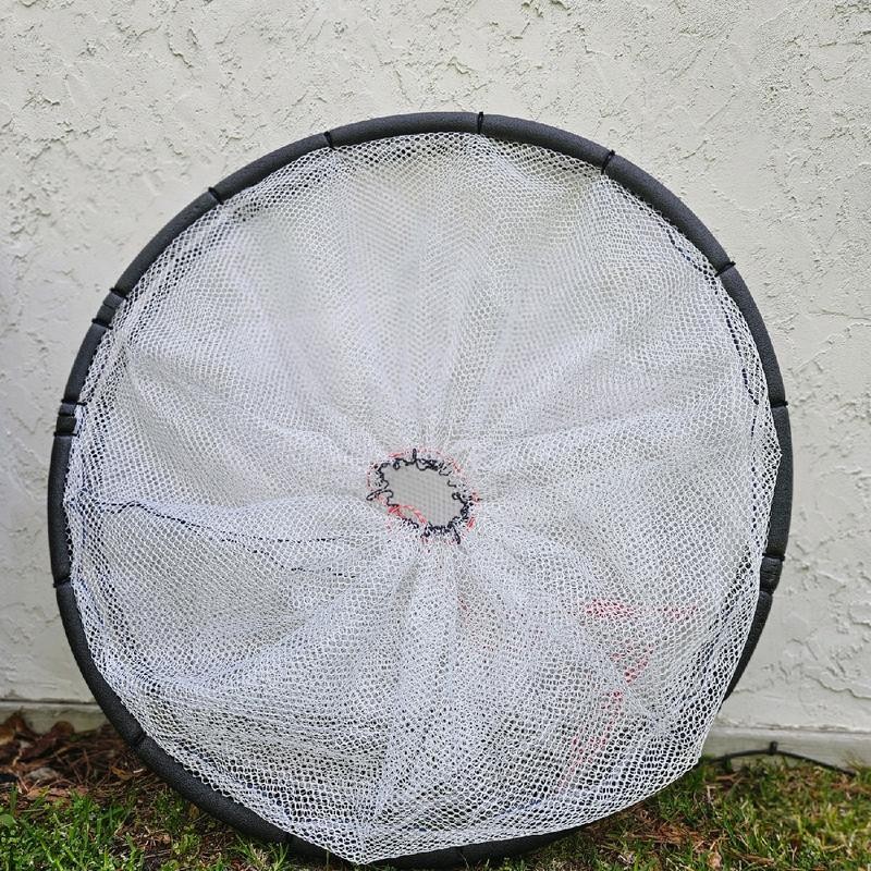 Bait Pens/Bait Motel - Size: Medium 35" x 25"