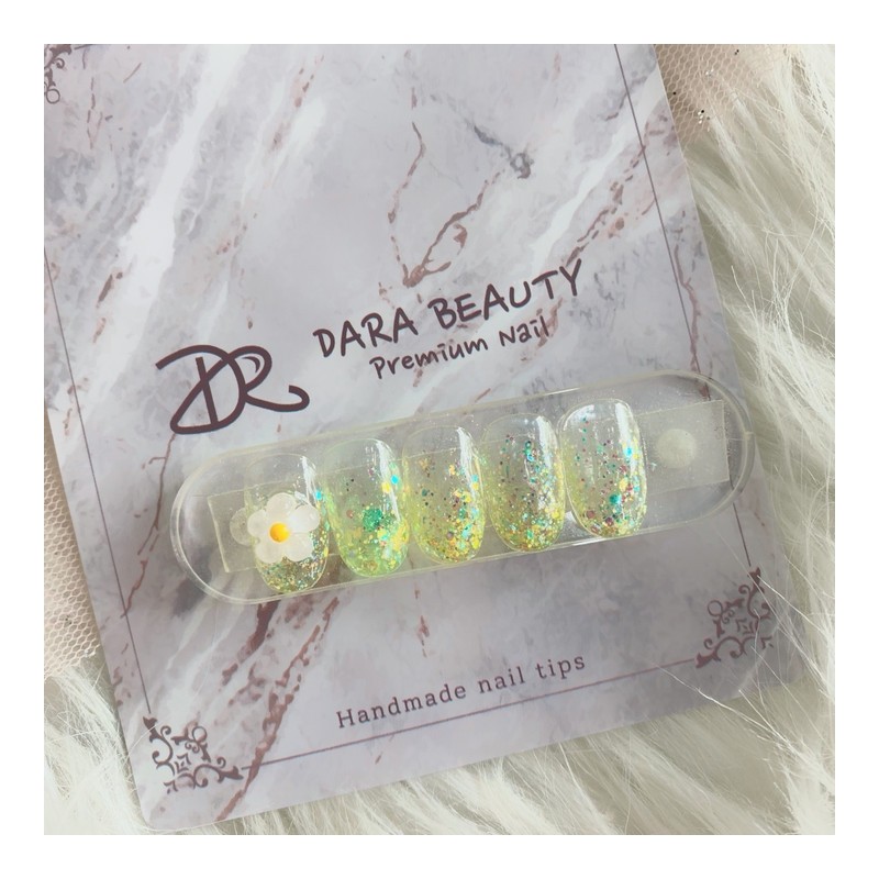 Next day delivery⭐Gradient flower nails⭐ / 다음날 발송⭐그라데이션 꽃네일⭐