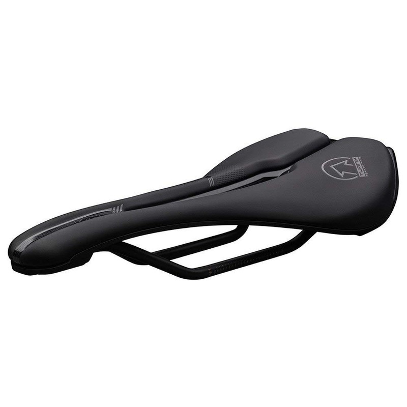 Pro Turnix Performance Saddle, 5.6 inches (142 mm), 7.1 oz