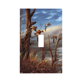 Spshian Single Toggle Light Switch Cover Hunting Flying Wild Ducks Decorative 1 Gang Wall Plate Covers Fall Lakeside Reed Wildlife Animal Mallard Electrical Device Switchplate Faceplate for Bathroom