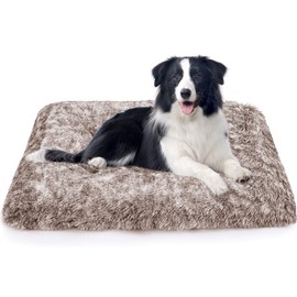 ULIGOTA Dog Bed Crate Pad Plush Soft Dog Crate Bed for Medium Dogs and Cats Washable Anti-Slip Kennel Crate Mats for Sleeping and Anti Anxiety M