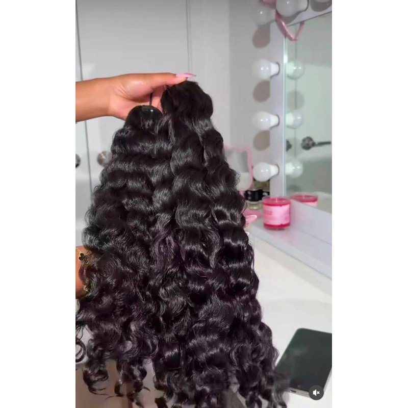 Unprocessed Raw Human Hair Natural Wavy Texture No Shedding No
